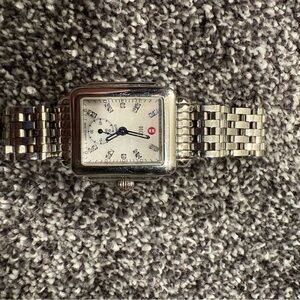 Elegant Silver Women's Watch